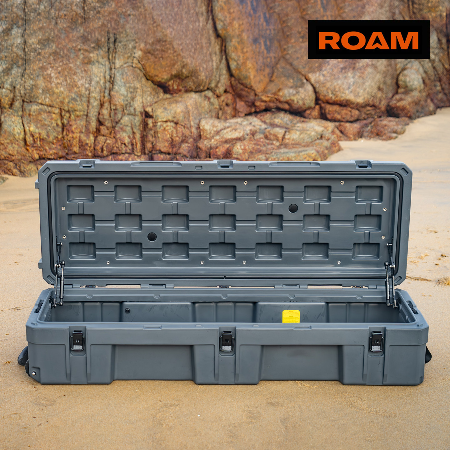 ROAM车顶箱如何帮助户外旅行者应对复杂天气?