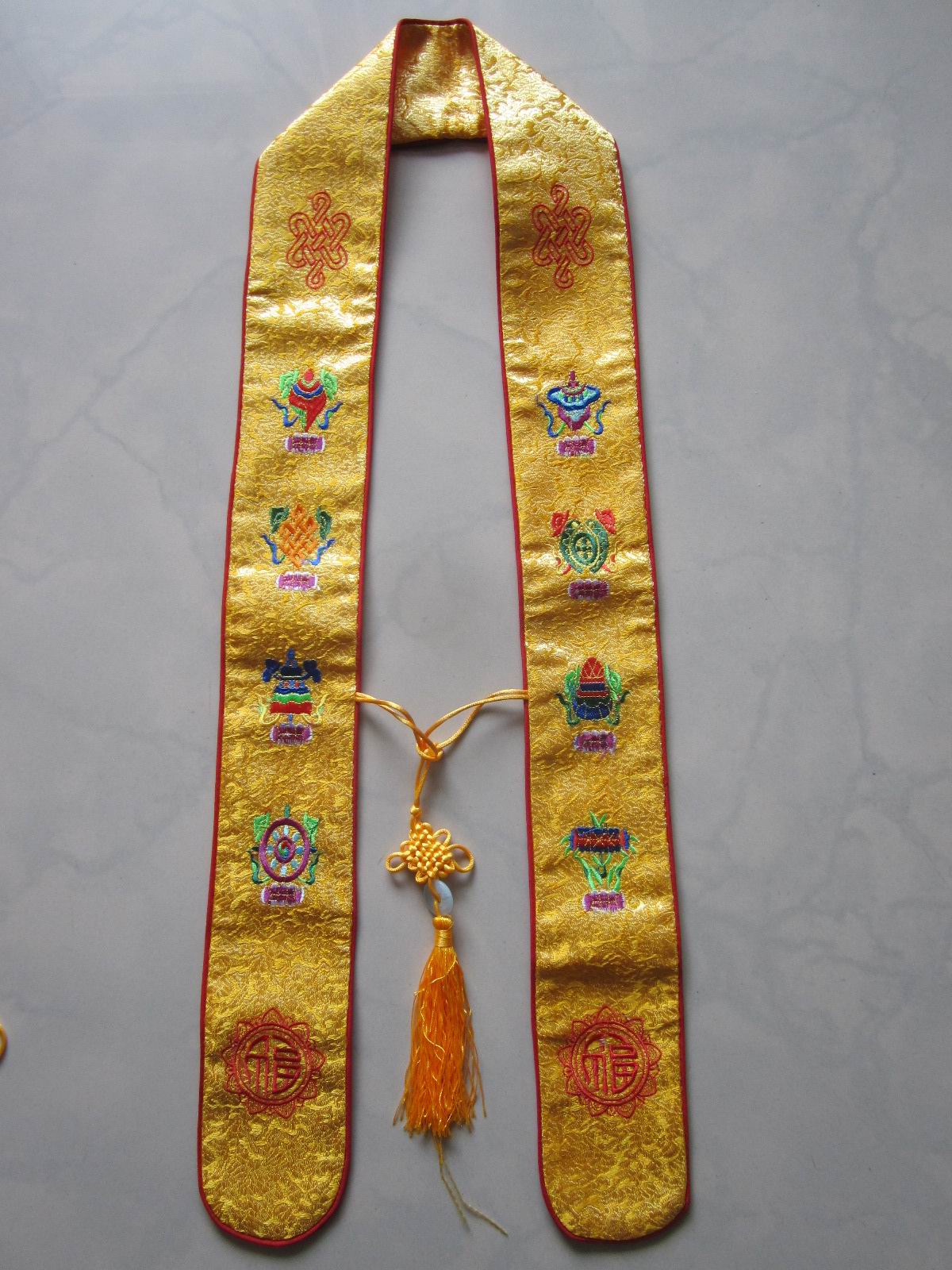 Book a reservation with a ribbon law will be given with a Ping An with a Hada VIP with a folk embroidered 8 auspicious floating belt-Taobao