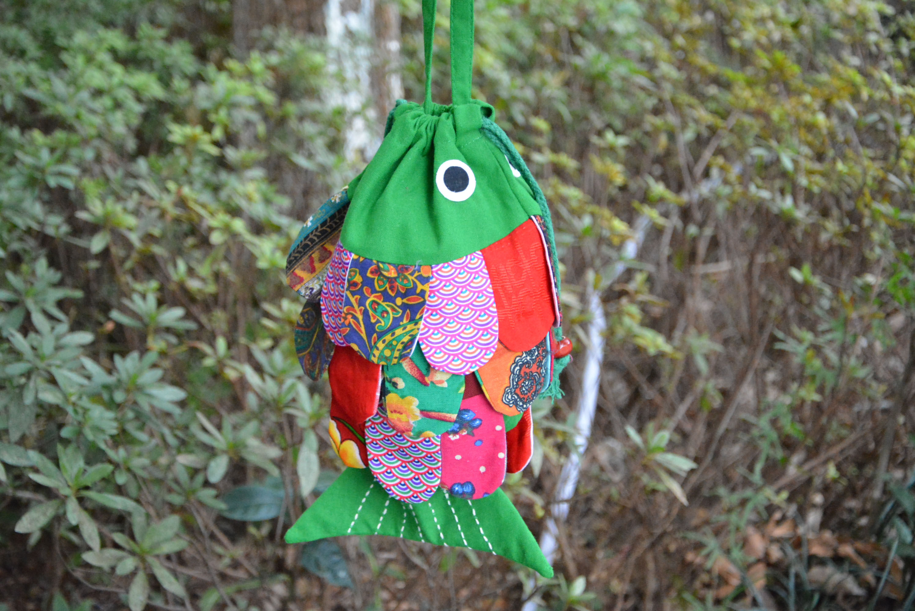 National Wind Featured Handmade Cloth Art Cute Little Fish Buns Bag Zero Wallet Key Bag Inclined Satchel Bag