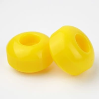 4 желтого цвета