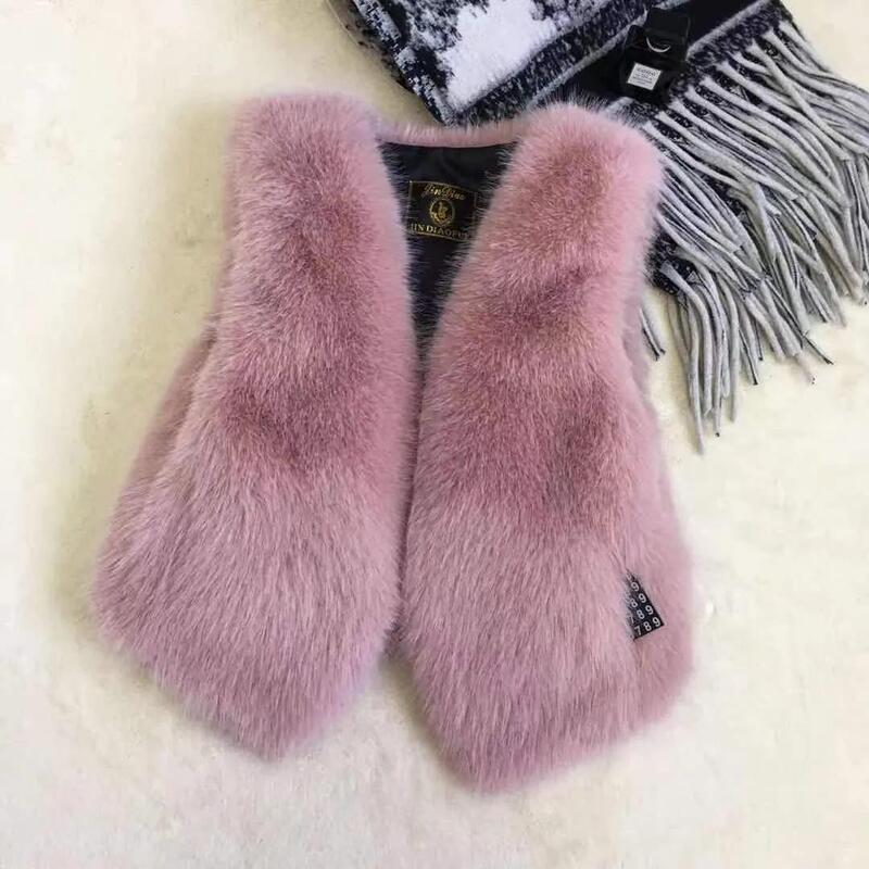 Korean Fox Fur Vest, Short Slim-Fit Raccoon Fur Vest for Women, Autumn and Winter New Style, Fur Integrated Korean Fox Fur Vest, Short Slim-Fit Raccoon Fur Vest for Women, Autumn and Winter New Style, Fur Integrated