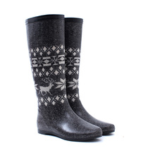 Joker new fleece women plus velvet deodorant waterproof rain boots rubber elegant water shoes comfortable and soft youth