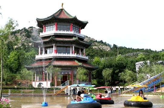 这村家家住别墅开豪车..