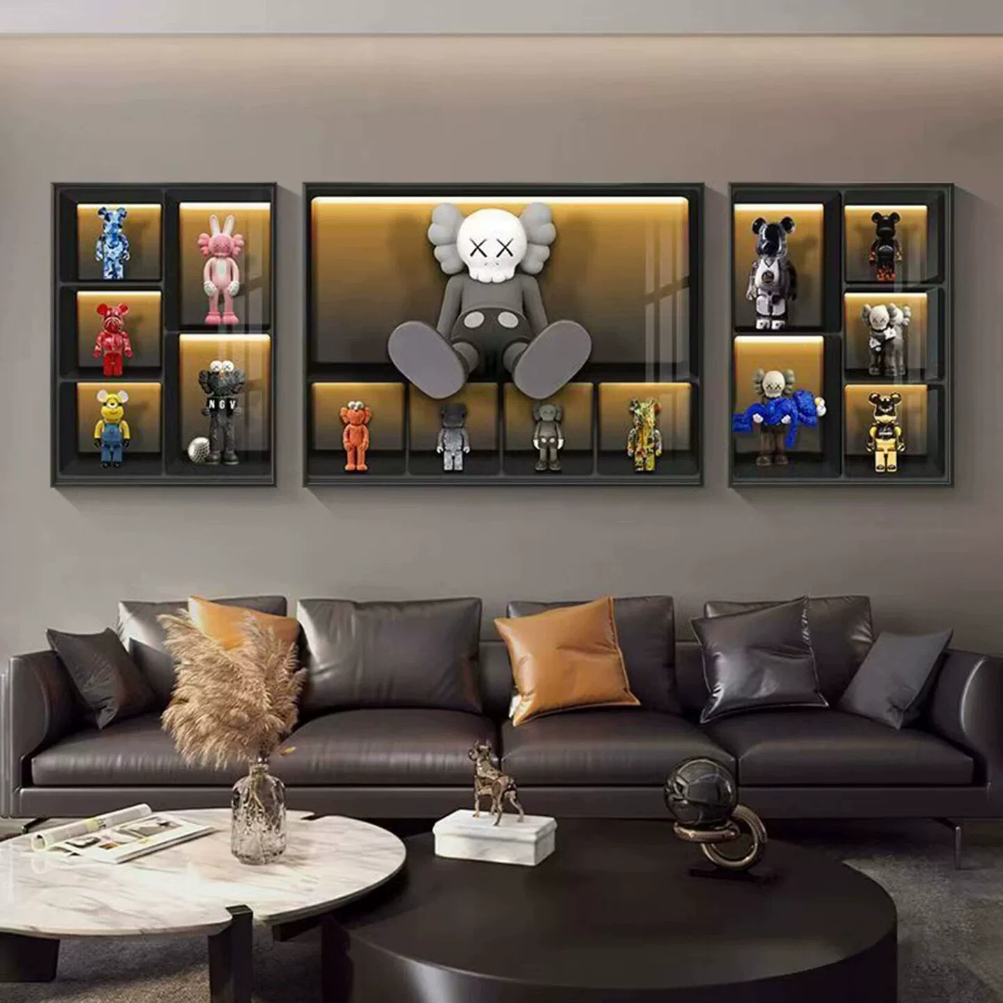 [Полупремиальная KAWS декоративная картина для гостиной Хеппи-мартовская кукла уличная стена2026 новая волна]