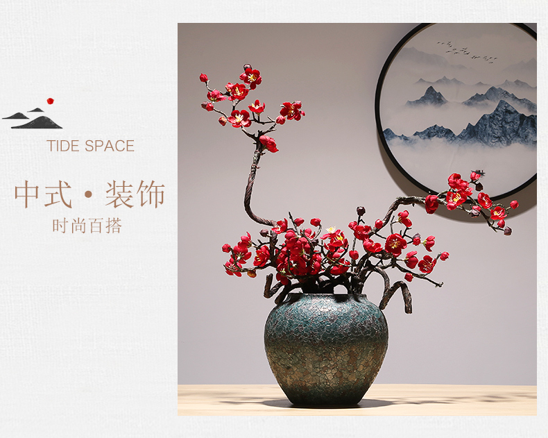 Jingdezhen modern creative craft vase household decoration vase of TV bar face new Chinese pottery and porcelain vase