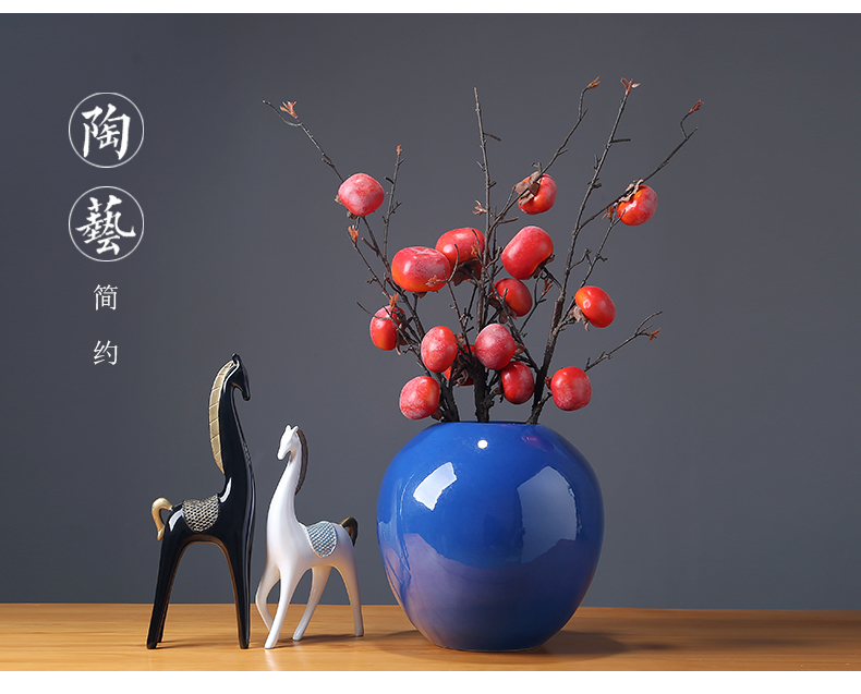 The New Chinese jingdezhen ceramics vase modern household adornment ornament between model rich ancient frame is placed in the living room