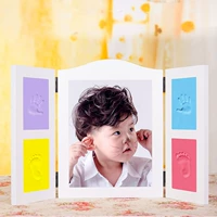 Белая коробка+фиолетовое желтое красное небо синее