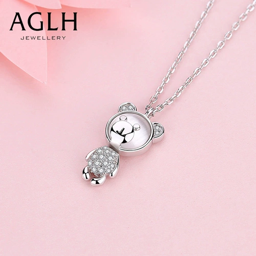 Небольшое дизайнерское ожерелье, подвеска, цепочка до ключиц на день Святого Валентина, серебро 925 пробы, тренд сезона, с медвежатами, легкий роскошный стиль, изысканный стиль, подарок на день рождения