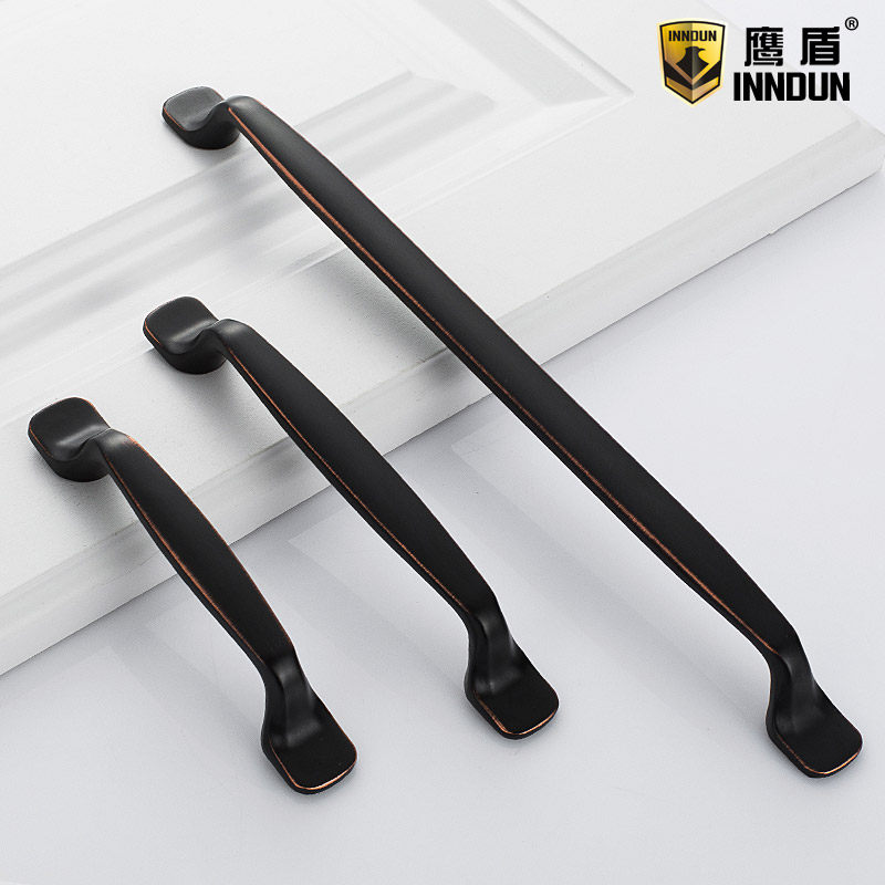 ӥ���ִ���Լ�Ǻ�ɫ������8549