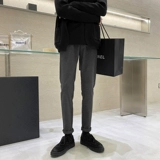 Плащ, черные утепленные штаны, свободный прямой крой, изысканный стиль