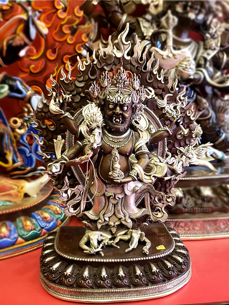Dan Van Mie statue red copper-silver 6-arm white maha galla protective method 37cm Ruyi statue statue-Taobao
