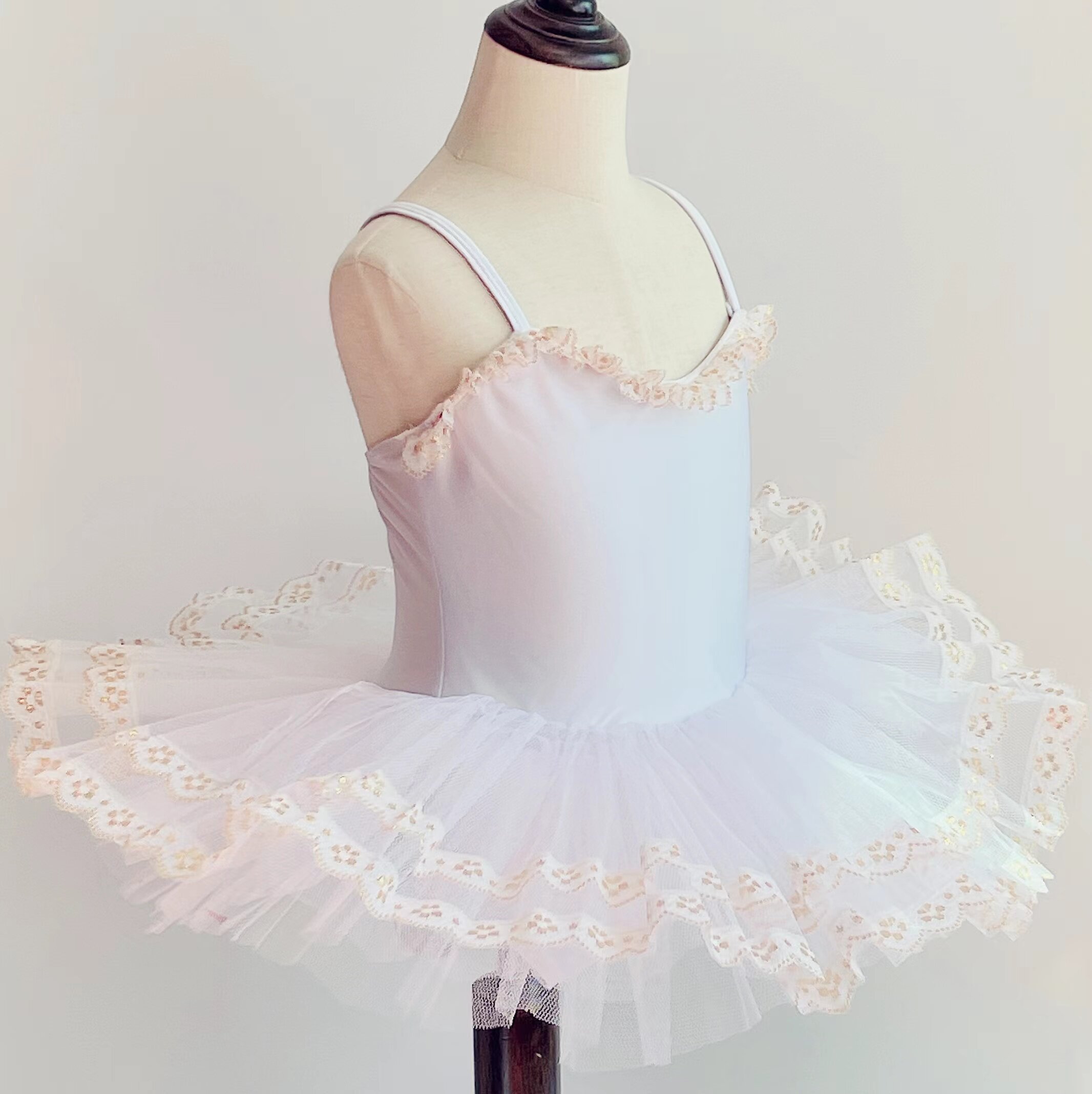 White hard yarn dance dresses children even embellished with Phnom Penh yarn dress Ballet Chinese dance practice gong performance Liandress