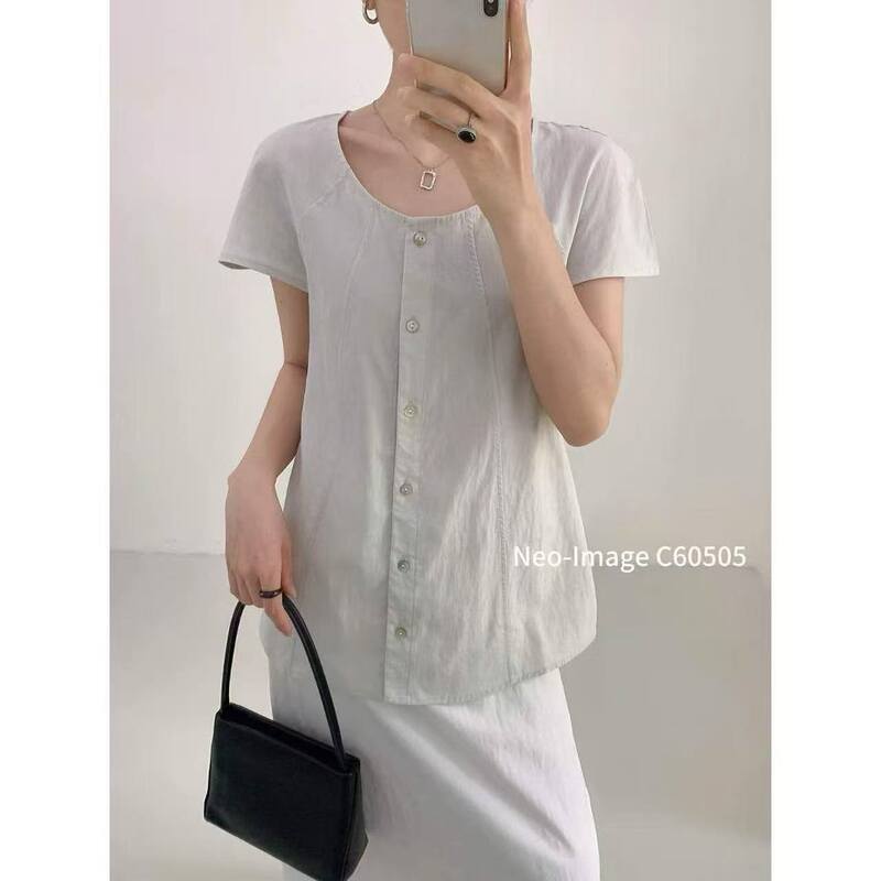 Fan Enqi【Neo Image@Ready Stock】 06.11 Women's Tops # C60505 New Model 2026 Fan Enqi【Neo Image@Ready Stock】 06.11 Women's Tops # C60505 New Model 2026