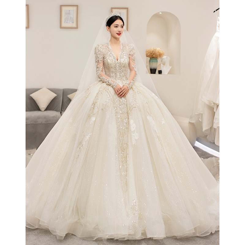 Long -sleeved wedding dress bride 2024 new French small heavy work luxury luxurious V -neck high -level texture Long -sleeved wedding dress bride 2024 new French small heavy work luxury luxurious V -neck high -level texture