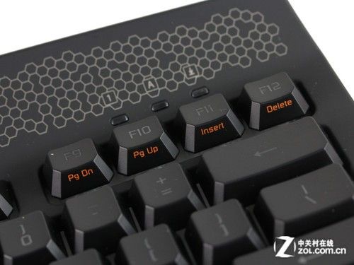 The monster is coming 3699 yuan Saitek STRIKE7 keyboard first test