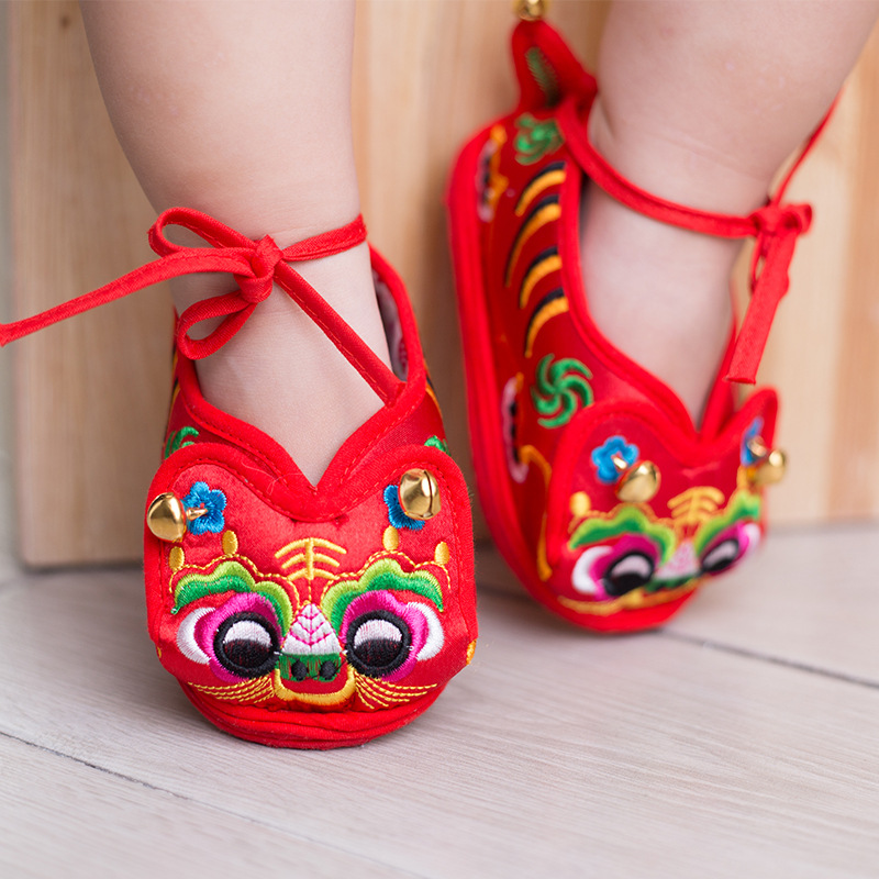Spring and Autumn New Baby Thousand Layers Shoes Shoes Children's Shoes Shoes Baby Year Tiger Shoes Shoes