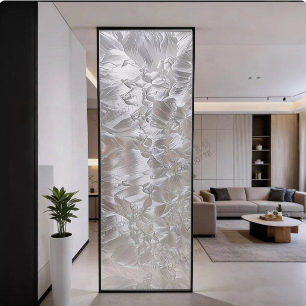 Modern High-End Art Glass Screen with Hand-Painted Enamel Colors for Entryway, Facing the Door, Living Room, Bedroom, and as a Partition