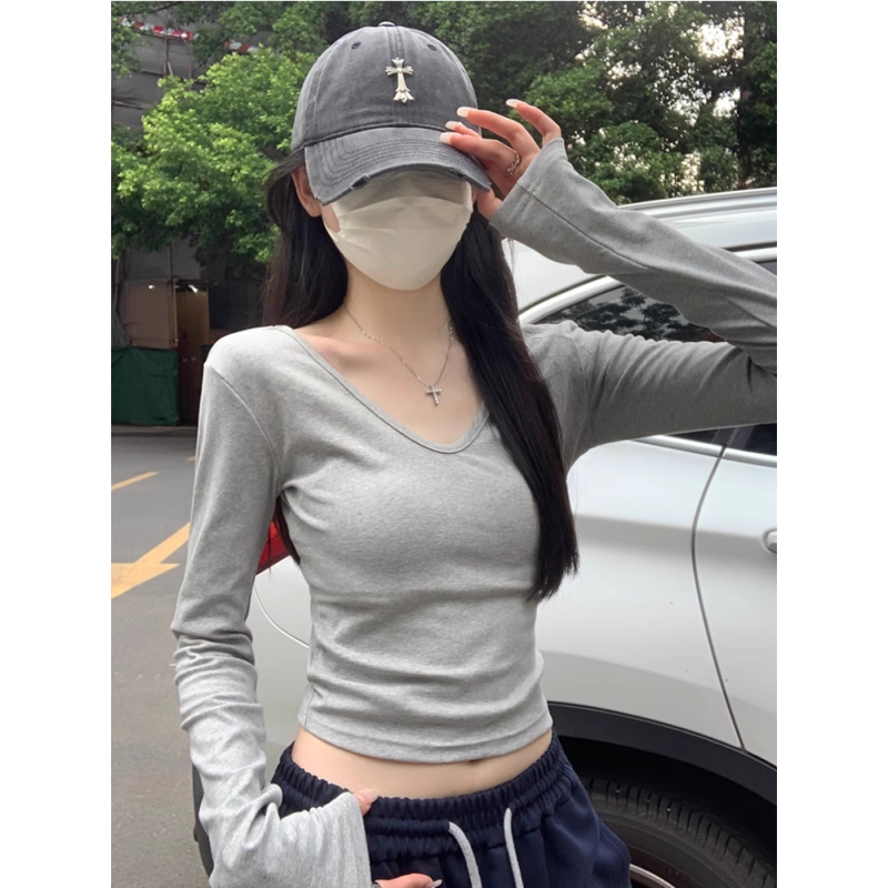 American-Style Spicy Girl V-Neck Short Long-Sleeve T-Shirt for Women, Suitable for Autumn and Winter, Slim Fit, Can Be Worn as an Outer Layer or as a Base Layer, Jazz-Style Crop Top