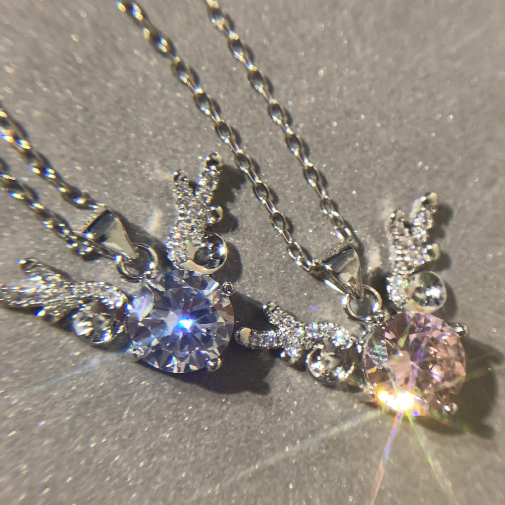 Marry Europe and America 2 carats Princess Rosary powder micro inlaid with zircons Sparkling Elk Pendant Women 100 hitchhiking
