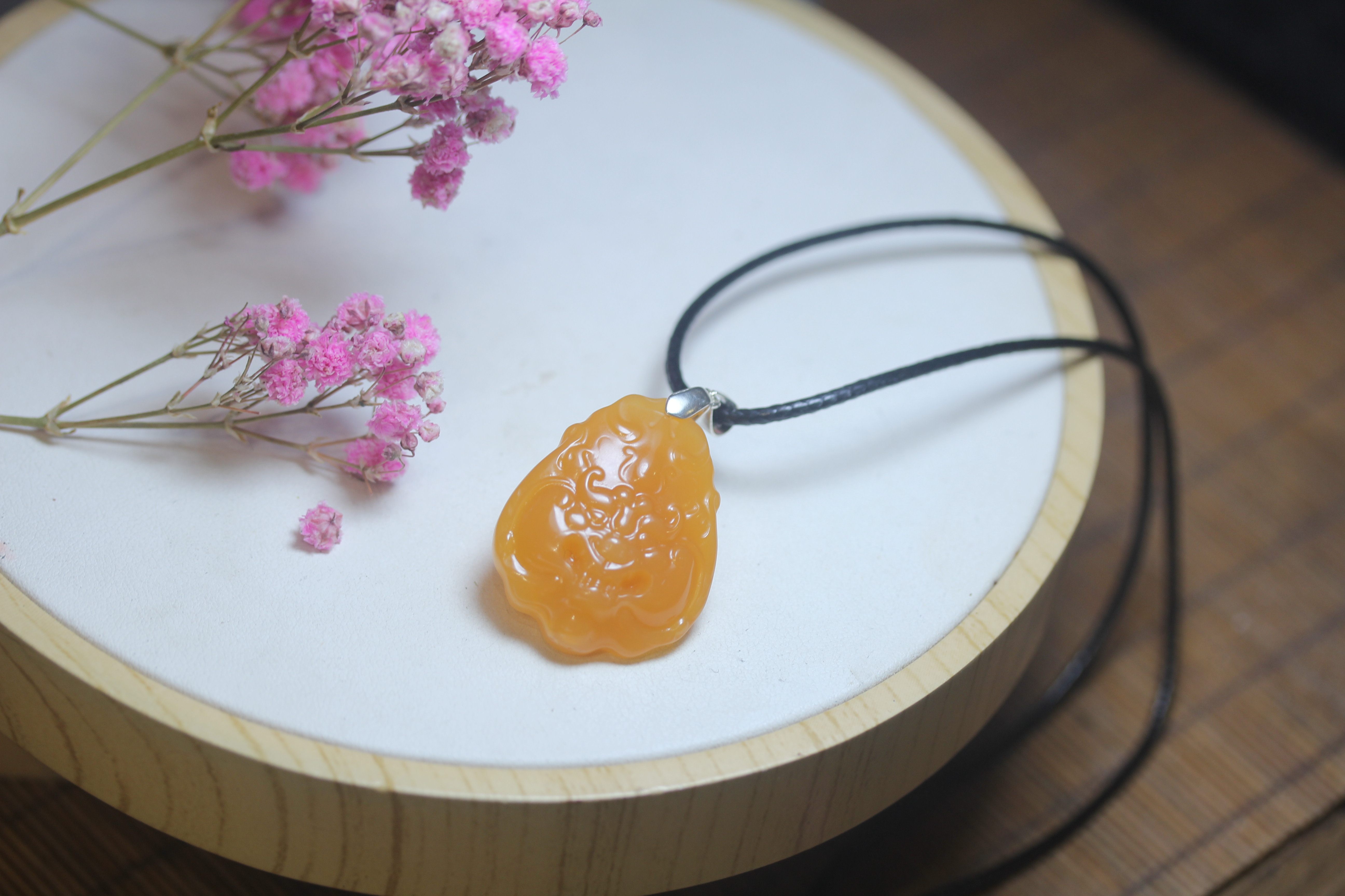 瑞獣】黄龍翡翠ネックレス 幻獣饕餮ペンダント 翡翠ペンダント