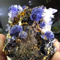 Outer blue Inner purple fluorite crystal pyrite symbiotic natural mineral crystal specimen ornaments Rock teaching science