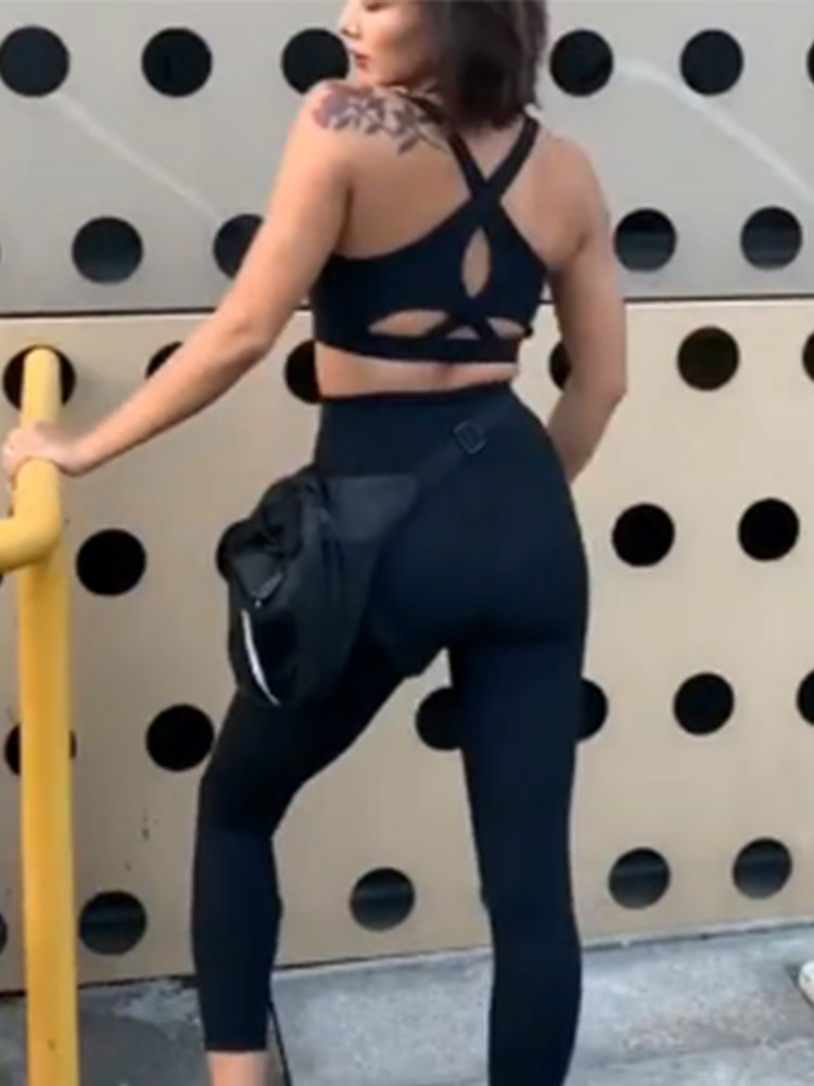 Outdoor sports waist bag Running fitness training yoga leg bag female motorcycle hip European and American style waist and leg bag female cycling