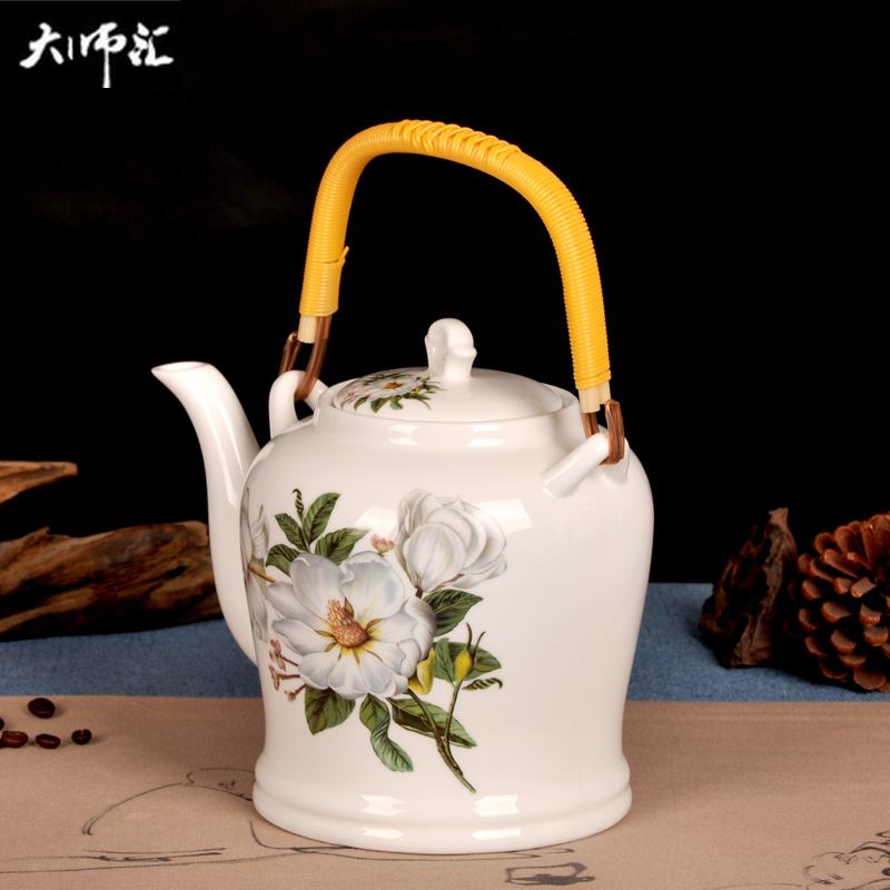 Jingdezhen ceramic pot of cold water to cool cool tea teapot girder filter kettle 2.2 L CiHu summer ultimately responds tea pot