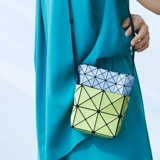 Японская ромб три -шесть -шесть -скользящих плечевых глимопиров