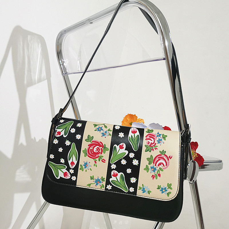 Bag women 2022 spring and summer new underarm bag Korean ins blogger tulip flower fashion graffiti shoulder bag