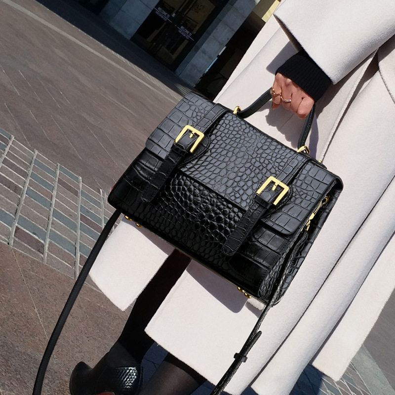 French counter 2022 bag new leather red bag bag female skinny bag high texture handbag tide