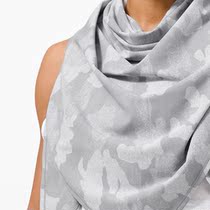 lulu triangle scarves in the area of Lulu