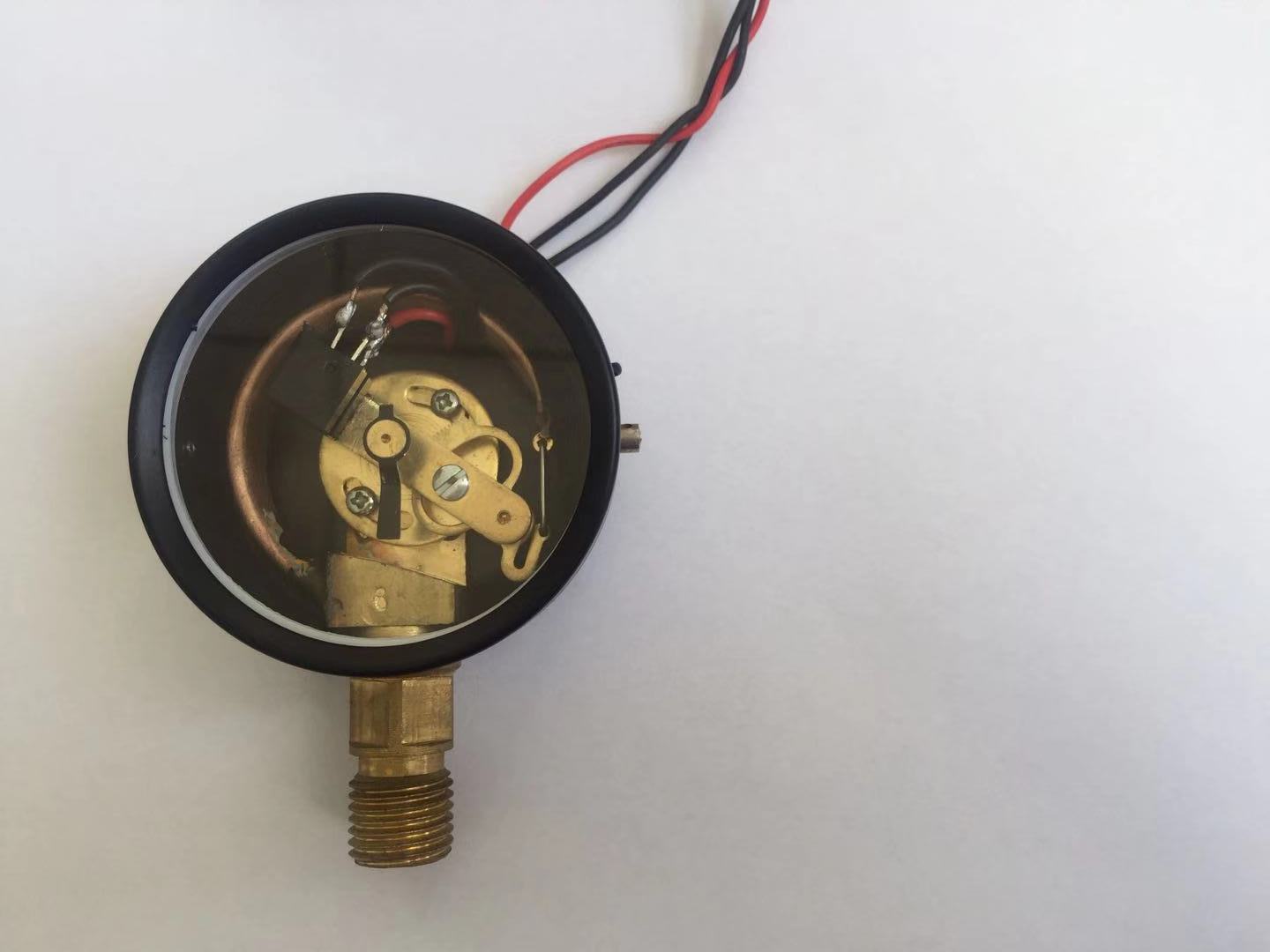 ITR9702亿光电子红外线光电开关,2025智能化生产中的最佳槽型光耦选择?