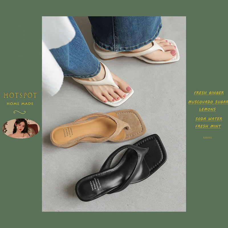 Hotspot Beautiful Wedge Flip-Flops for Women, Summer Height-Increasing Casual Vacation Style Sandals for Women, New Style for Outdoor Wear