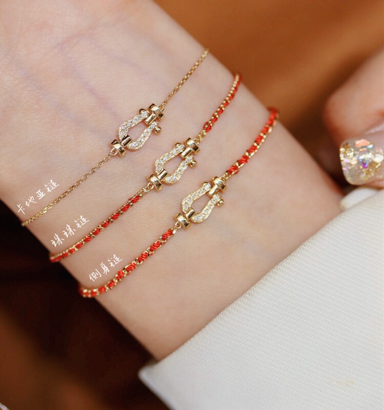 18K Gold Natural Diamond Horseshoe Clasp Au750 Bracelet French Red Rope Gift with Free Gift Box Wholesale from Shuibei