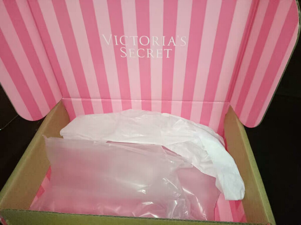 维密王牌香氛喷雾性价比最高，使用一个月后真实上手体验_搜券