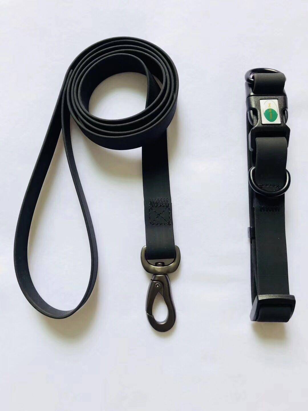 Pet dog non-slip traction rope collar copper buckle walking dog rope tracking belt long rope medium large horse dog German shepherd golden retriever