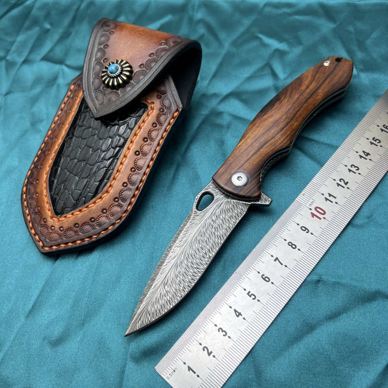 Forged Damascus Feather-Patterned Steel Folding Knife for Outdoor Camping, Self-Defense, High-End Collection, and Personal Use