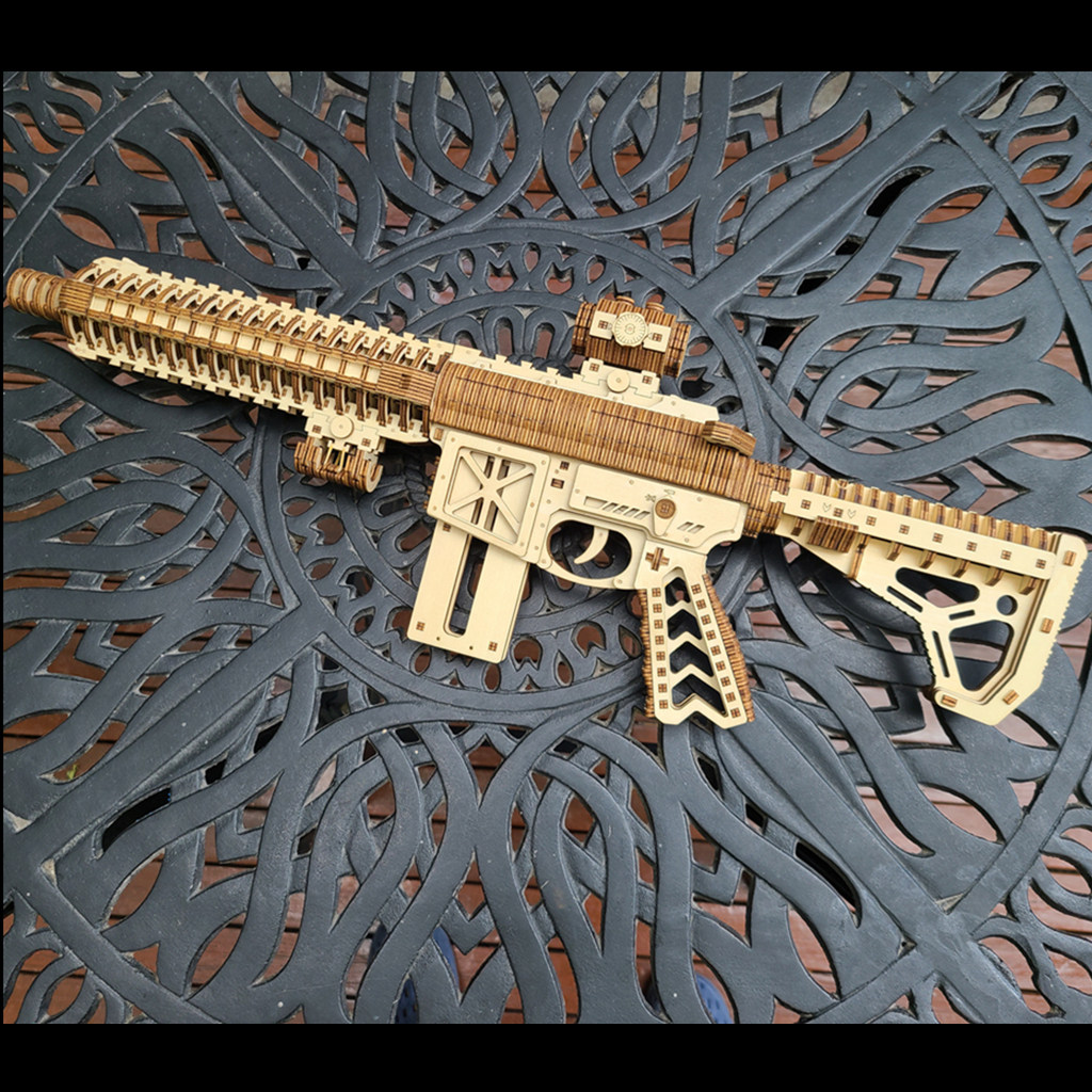 Ukrainian uguear same model M4 wooden mechanical transmission model birthday gift DIY assembled toy rubber band gun