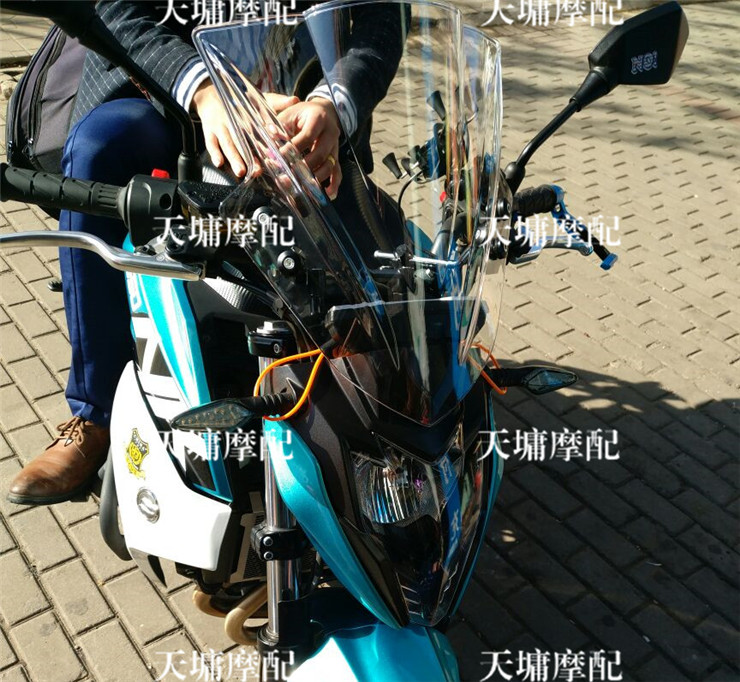Qianjiang Benelli nhỏ màu vàng rồng BJ250-15TNT600 xe máy kính chắn gió phía trước phổ sửa đổi với khung kính chắn gió airblade
