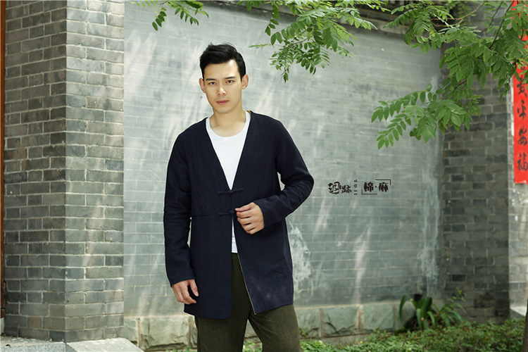 2392259823_782433305