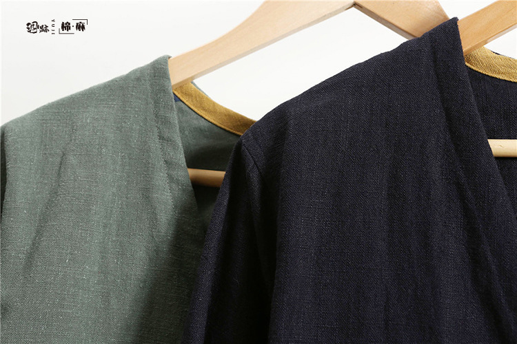 2392268203_782433305