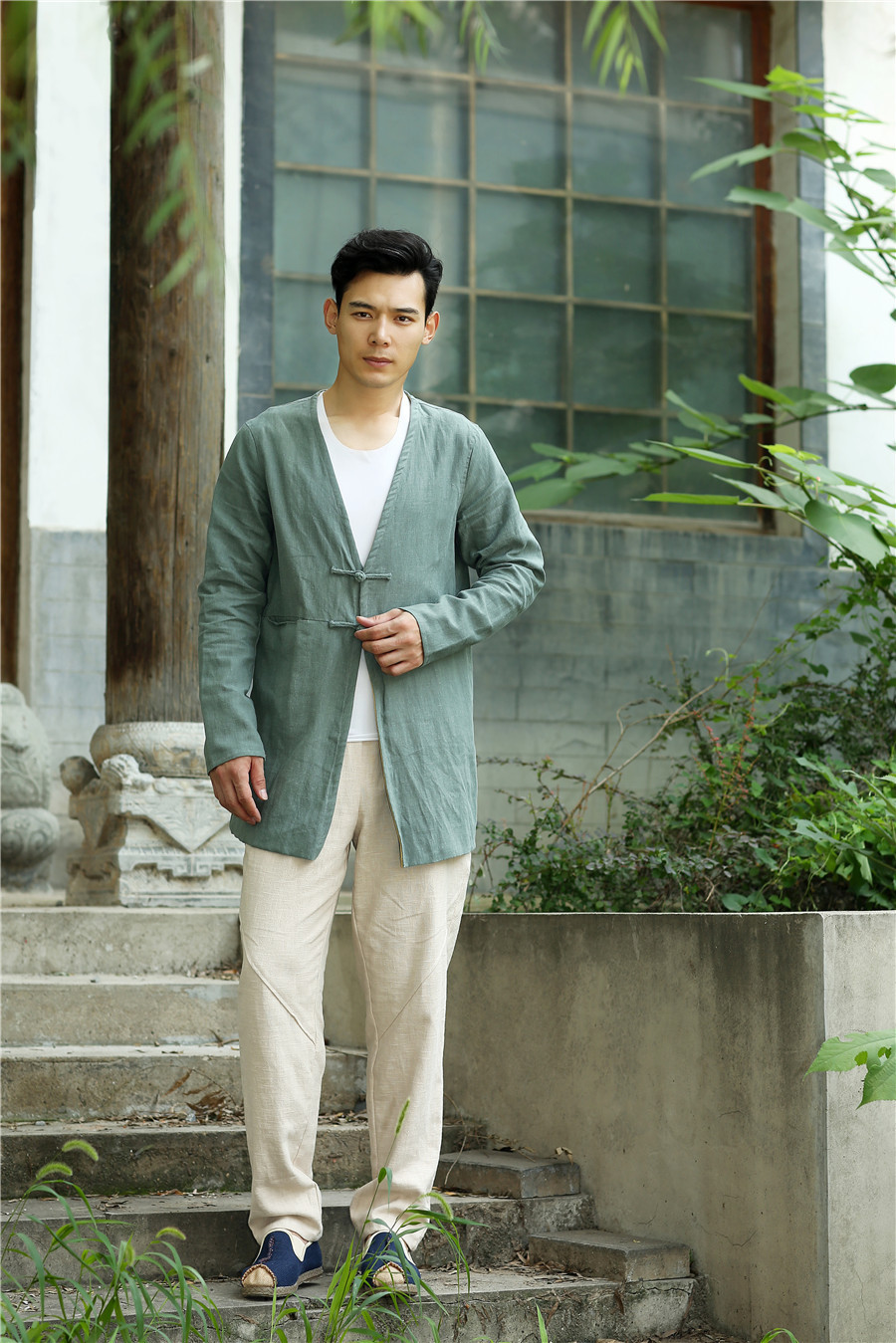 2393316280_782433305