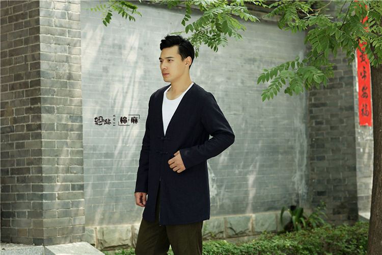 2393310459_782433305