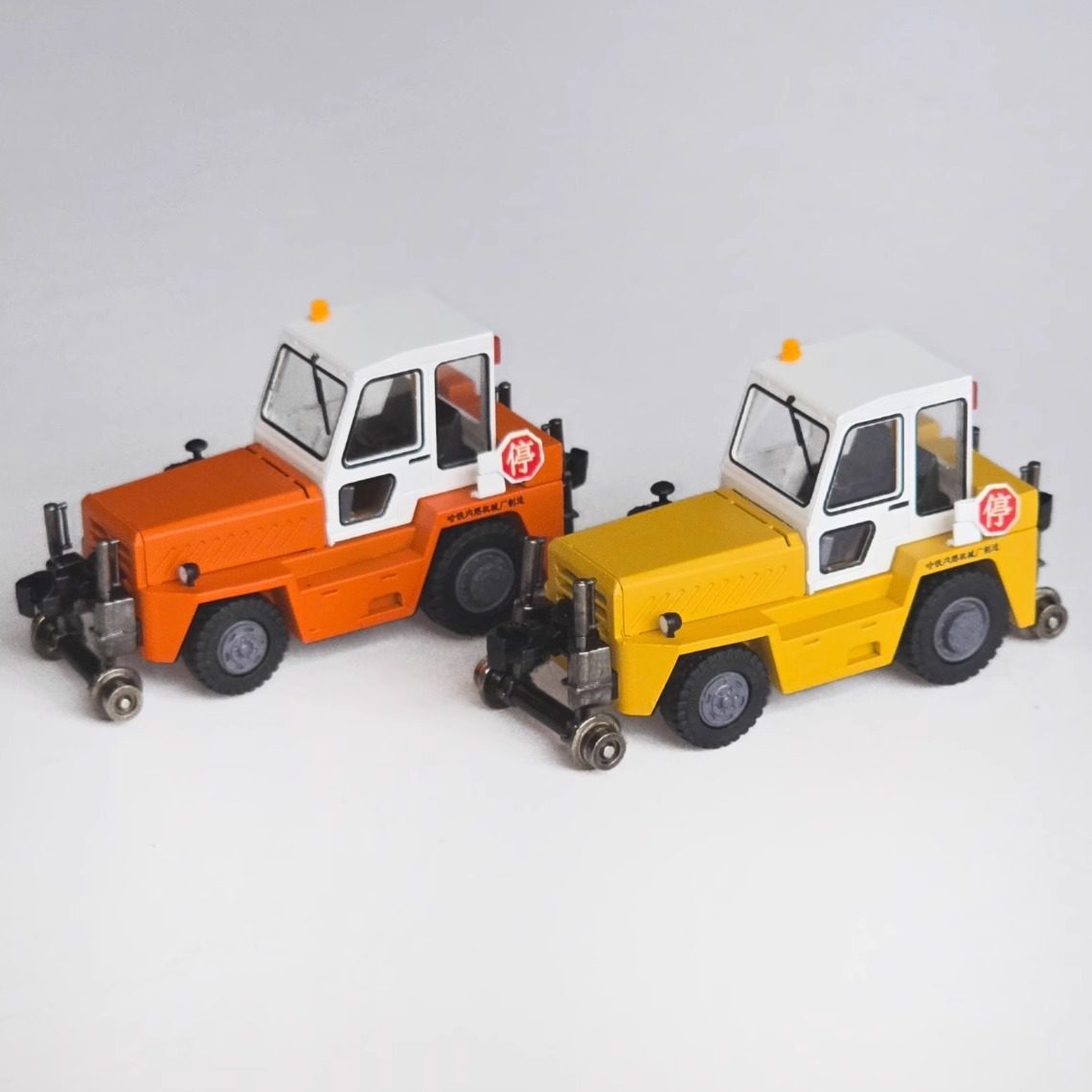 LCD 1:18 丰田陆巡Toyota Land Cruiser LC300 ZX 合金模型：豪车爱好者