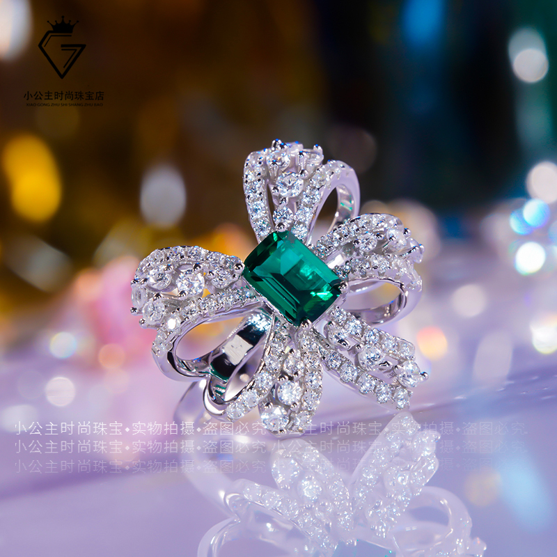 Zumma Green Gem Butterfly Knot Ring Lady 18K Platinum Temperament Group Inlaid Mosanshi Advanced Sensuite Wedding Finger Woman