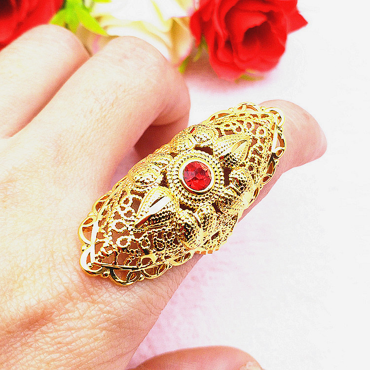 Đồng tiền châu Âu mới mạ vàng 24k nhẫn nữ cường điệu không khí hoa con công Việt Nam nhẫn vàng cát trang sức nhẫn calvin klein