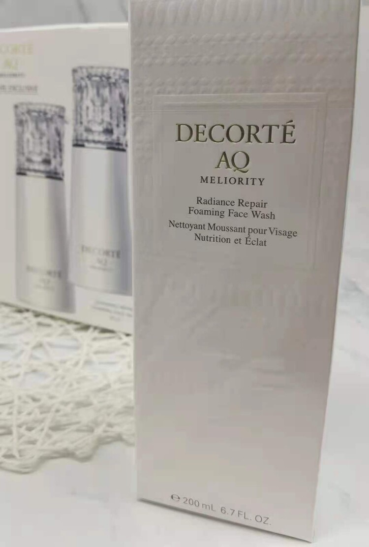 Spot day Upper Decorte dei Coe AQ Precious face wash with delicate amino acids 200ml