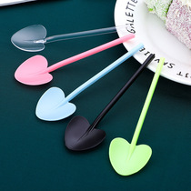 New disposable plastic spoon creative heart-shaped spoon ice cream spoon pudding spoon spoon packaging