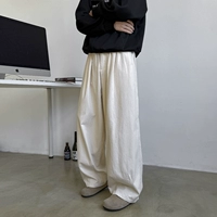 Бежевый, свободный крой