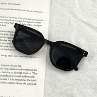 Черная рама черная серая пленка